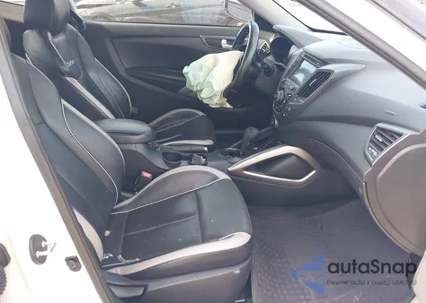 2013 Hyundai Veloster Turbo W/Black z USA, uszkodzony, nr VIN KMHTC6AE6DU097460